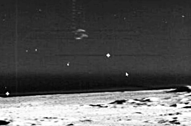 НЛО на Луне запечатлел орбитальный аппарат NASA в 1967 году