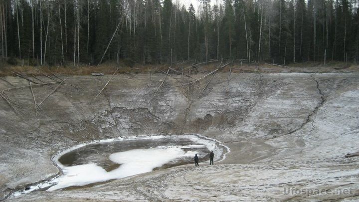 Загадка "исчезающего" озера в Вологодской области до сих пор не разгадана