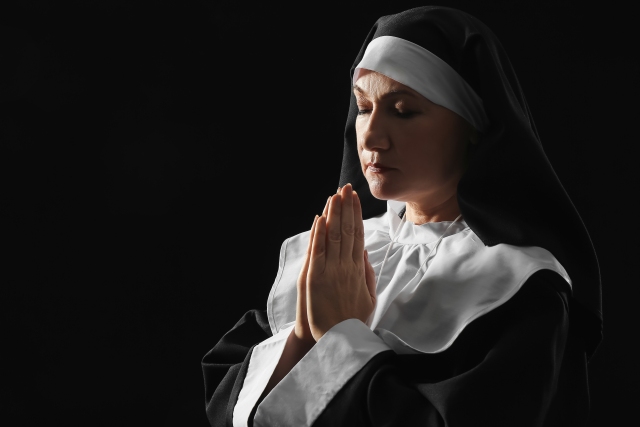 Раздувшаяся шея, чудеса акробатики и разговоры с демоном: Случай одержимости монахини из Лотарингии