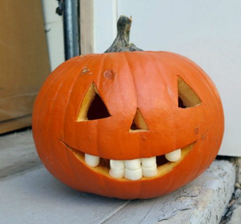 30 идей оформления тыквы на Хэллоуин
