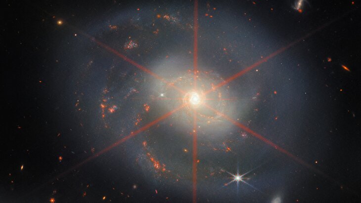 "Джеймс Уэбб" зафиксировал спиральную галактику в созвездии Пегаса