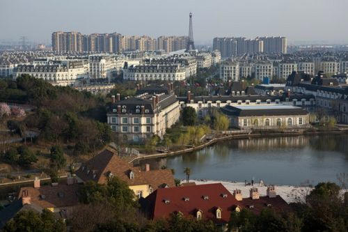 Китайцы построили город - точную копию Парижа