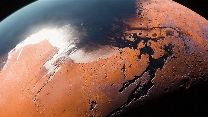 Все дело в размерах: ученые выяснили, почему на Марсе исчезла вода